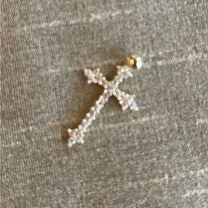 10k yellow gold cross with cubic zirconia stones